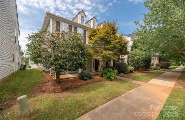15519 Troubadour Lane Gallery 2