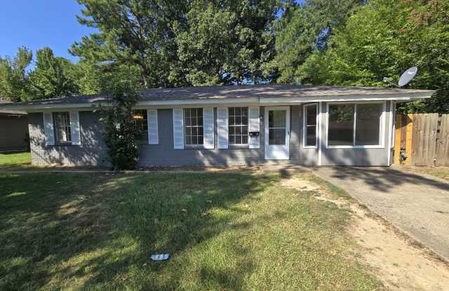 9010 Tedburn Cir Gallery 1
