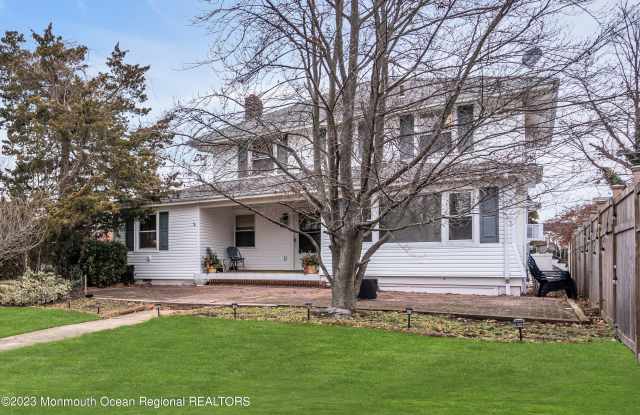 424 Essex Avenue photos photos