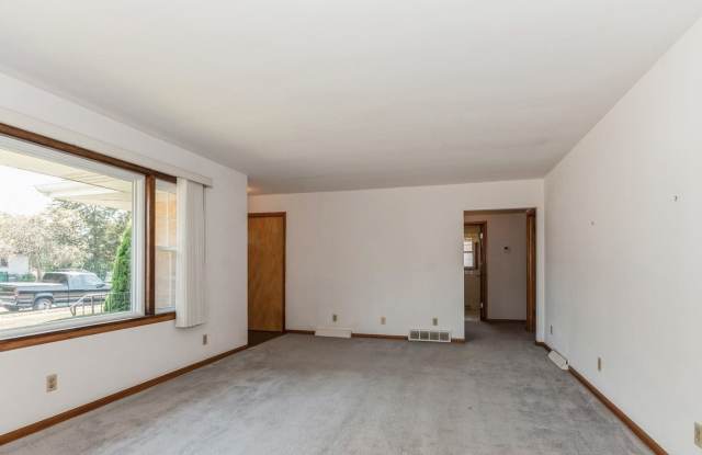 1411 Highland Avenue photos photos