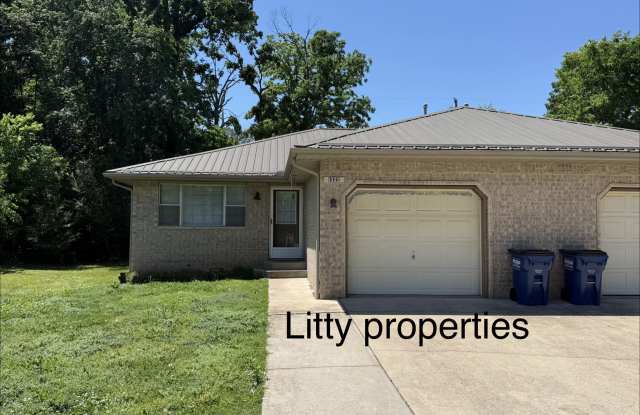 1322 Meadowbrook Drive photos photos