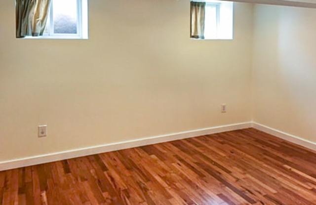 1423 Tennyson Street Gallery 2