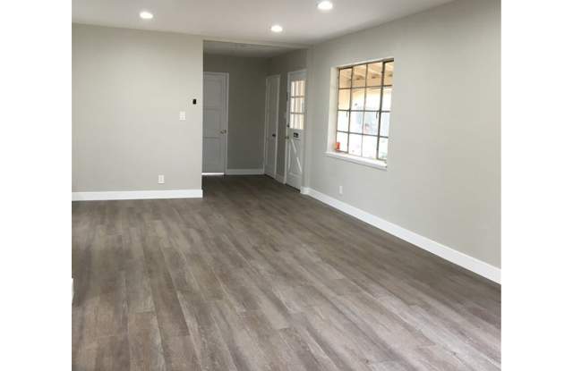 8036 Cantaloupe Avenue Gallery 3