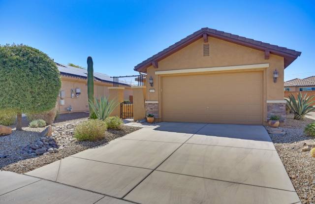 26267 W QUAIL Avenue Gallery 3