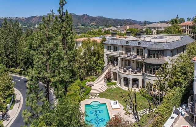 11738 Stonehenge Ln Gallery 1