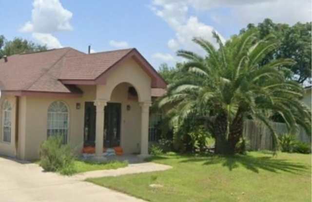 310 Adams Avenue photos photos