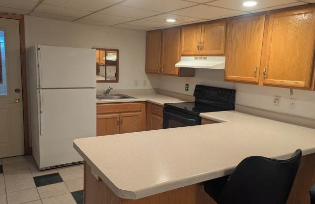 1400 13th Ave NE photos photos