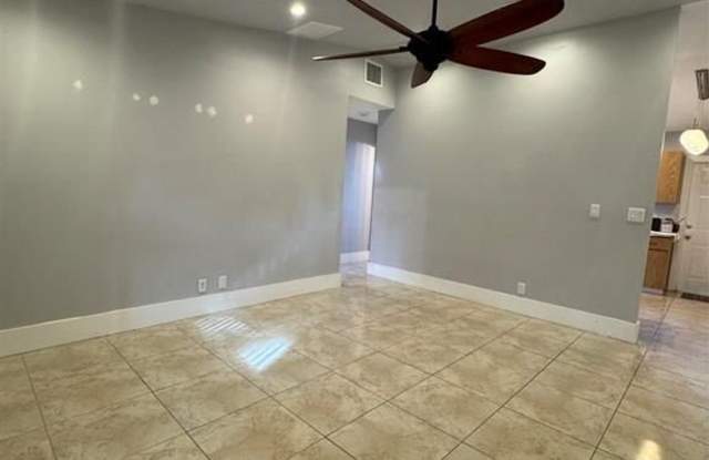 2241 Roosevelt St - 2241 Roosevelt Street, Hollywood, FL 33020