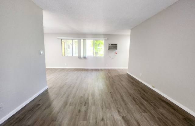 400 N Serrano Ave - 209 photos photos