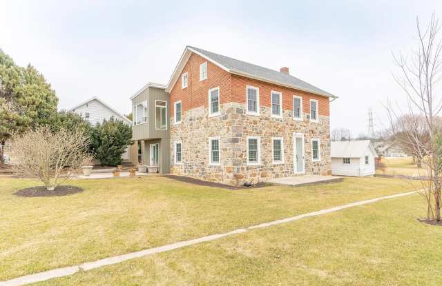 2519 Northwood Ave photos photos