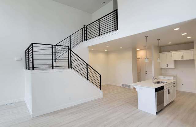 4174 Hardman Way Gallery 1