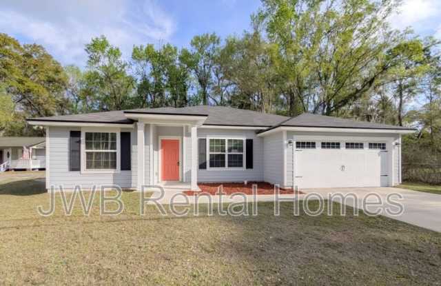 6437 118th St photos photos