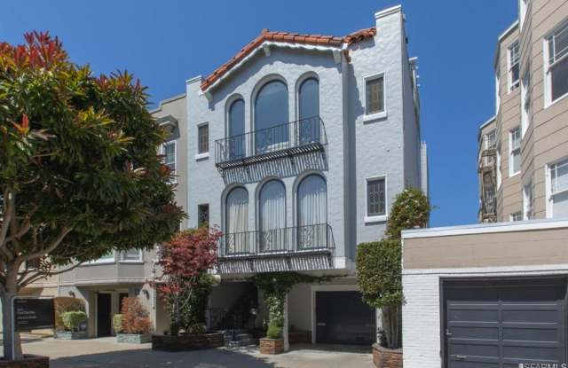 2324 Francisco Street Gallery 1