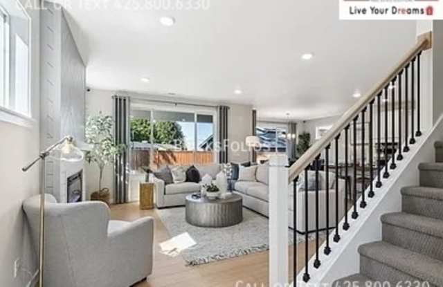 3836 McCormick Village Drive Gallery 3