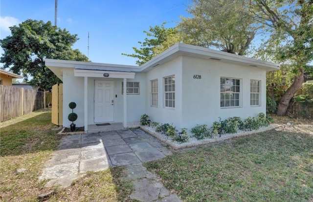 6128 SW 39th Street photos photos