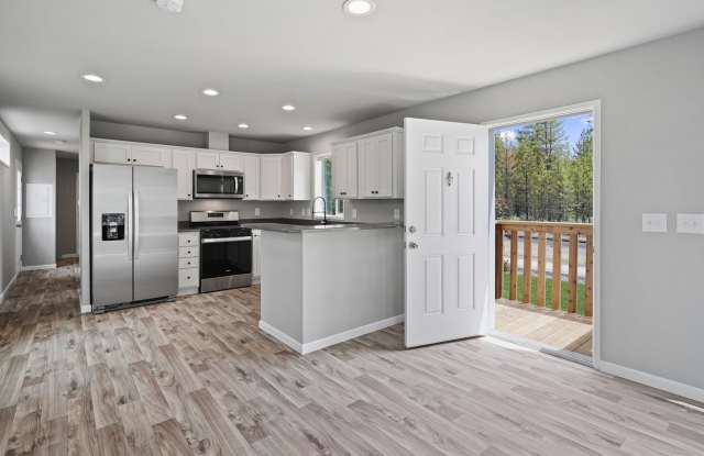 Modern 2 Bedroom, 1 Bathroom Home – New Community, Standalone Units Gallery 4