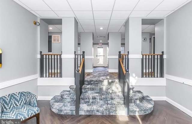 104 WOODSIDE Road Gallery 3
