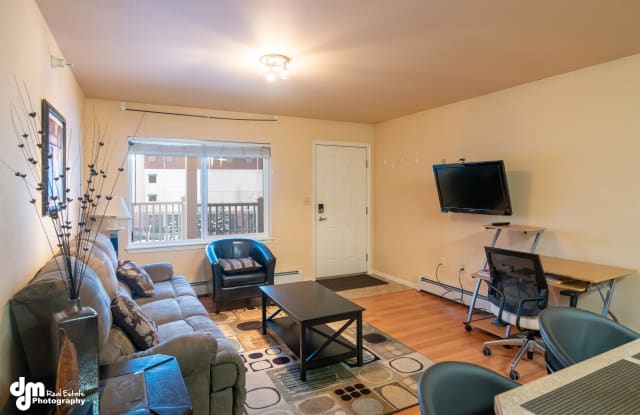 3725 East 43rd Place - 11 photos photos
