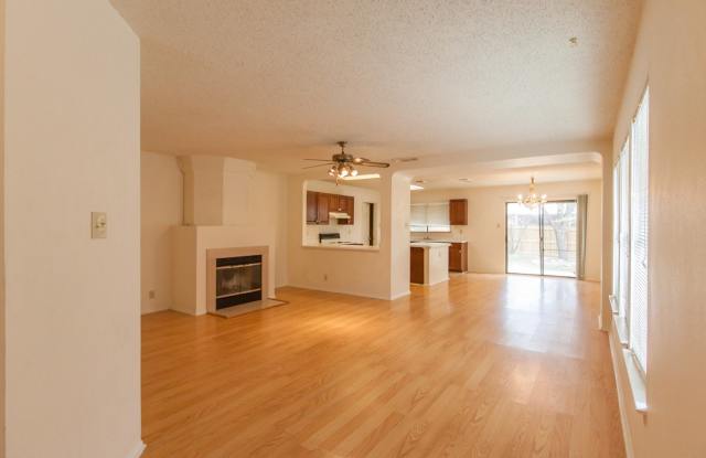 7054 AUTUMN PARK Gallery 2