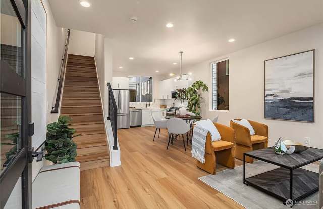 New Ballard Townhome Gallery 3