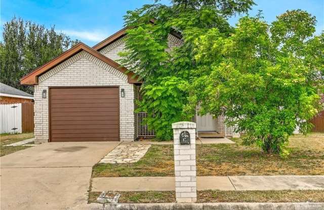 3302 N Cognac Drive Gallery 1