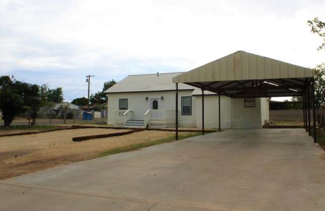 304 W James St photos photos