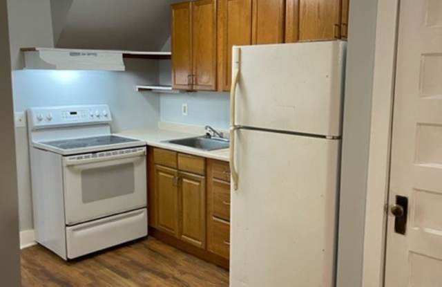 107 Front St photos photos