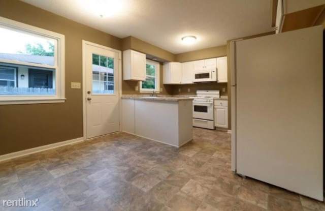 7869 Firwood Way NE Gallery 2