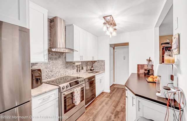 161 Cross Slope Court Gallery 3