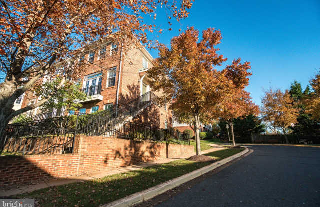 17737 PHELPS HILL LANE Gallery 2