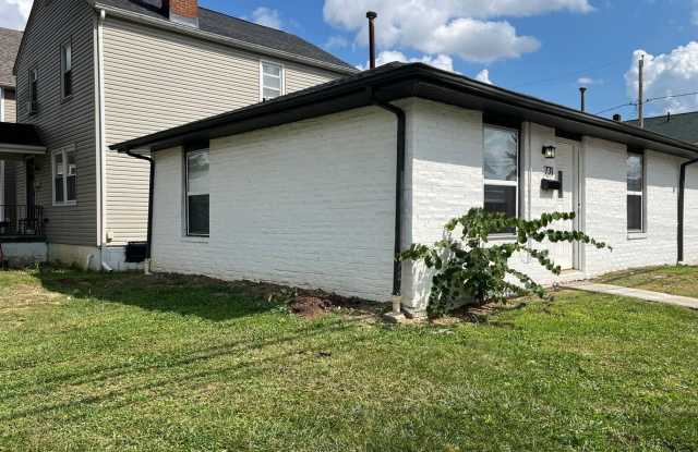 731 E Deshler Ave photos photos