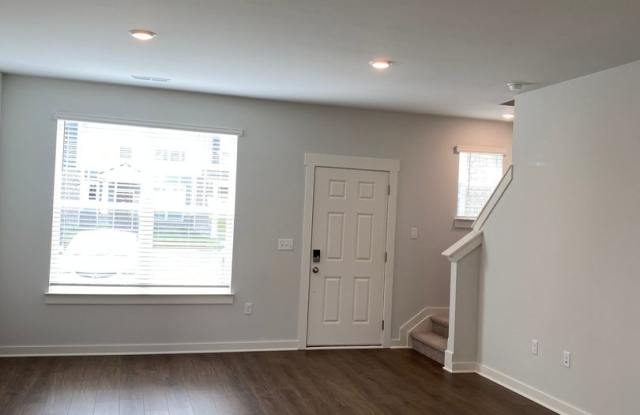 Blackman School Zoned - 3 BR 2.5 BA - Open Floor Plan! Gallery 4