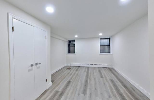 203 West 84th Street photos photos
