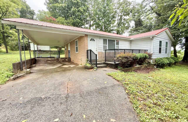 5222 Old Niles Ferry Road Maryville, TN 37801 Gallery 1