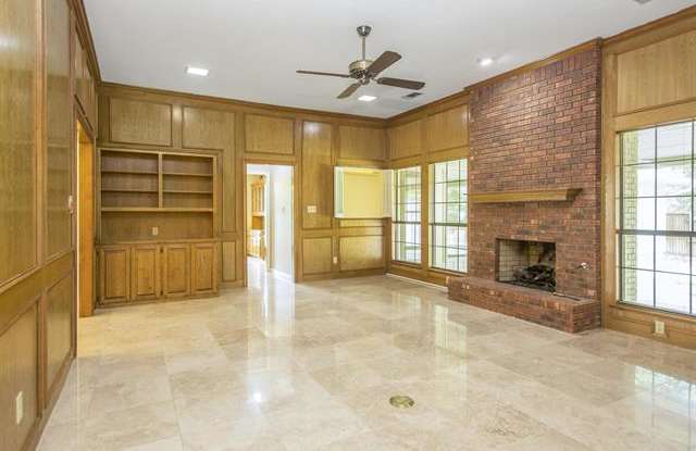 220 Dickinson Drive - 220 Dickinson Drive, Highland Village, TX 75077