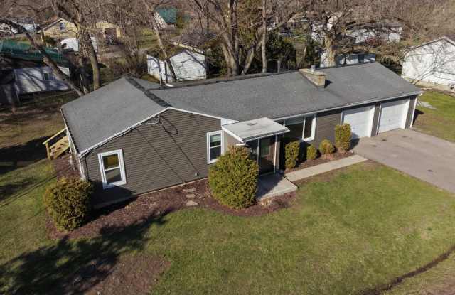 4582 Maiden Lane - 4582 Maiden Lane, Crystal Beach, NY 14424