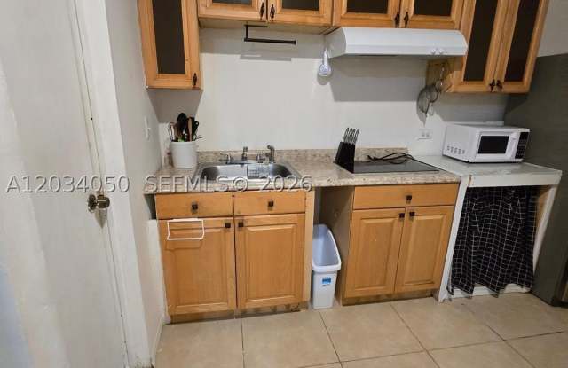 4863 SW 148th Ct Gallery 4