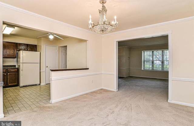 10205 SCARBOROUGH COMMONS COURT Gallery 3