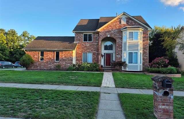 2565 Brilliance photos photos