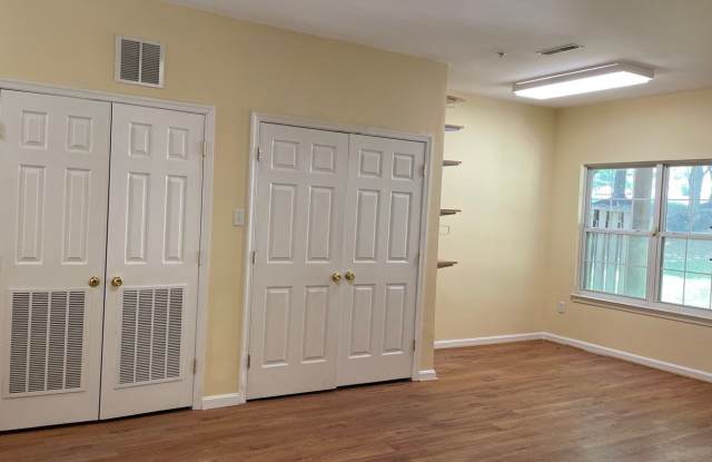 6125 White Marble Ct Gallery 4