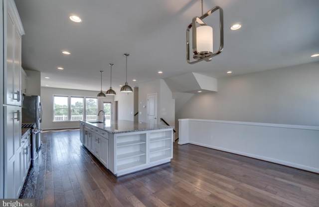 19958 ABRAM TERRACE Gallery 4