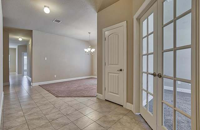 15909 Rockingham Street Gallery 4