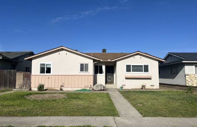 413 N 2nd St - 413 North 2nd Street, Lompoc, CA 93436 413 N 2nd St - 413 North 2nd Street, Lompoc, CA 93436