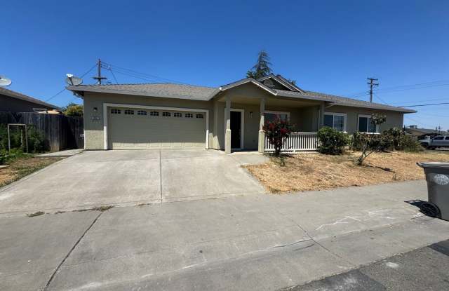 Charming 4-bedroom, 2-bath home in a convenient location. - 7081 Dylan Avenue, Sacramento, CA 95824