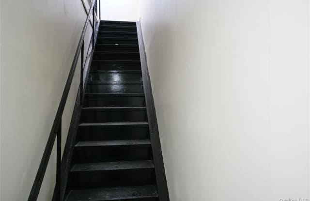 14-46 College Point Boulevard Gallery 2
