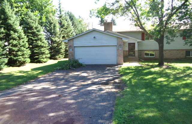 10774 Cedar Bend Road - 10774 Cedar Bend, Minnetonka, MN 55305