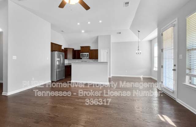25 Briar Hollow Ln Gallery 4