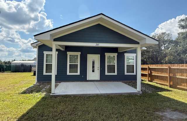 4 Bedroom 2 bath Home in Valdosta, GA Gallery 3