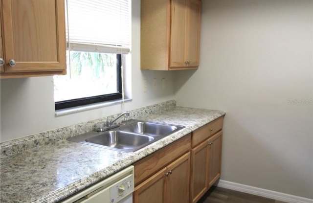 4812 27TH STREET W Gallery 3
