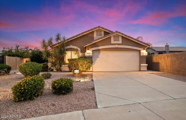7471 E DESERT VISTA Road Gallery 2